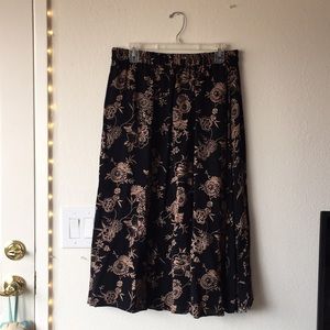 Reversible long skirt!